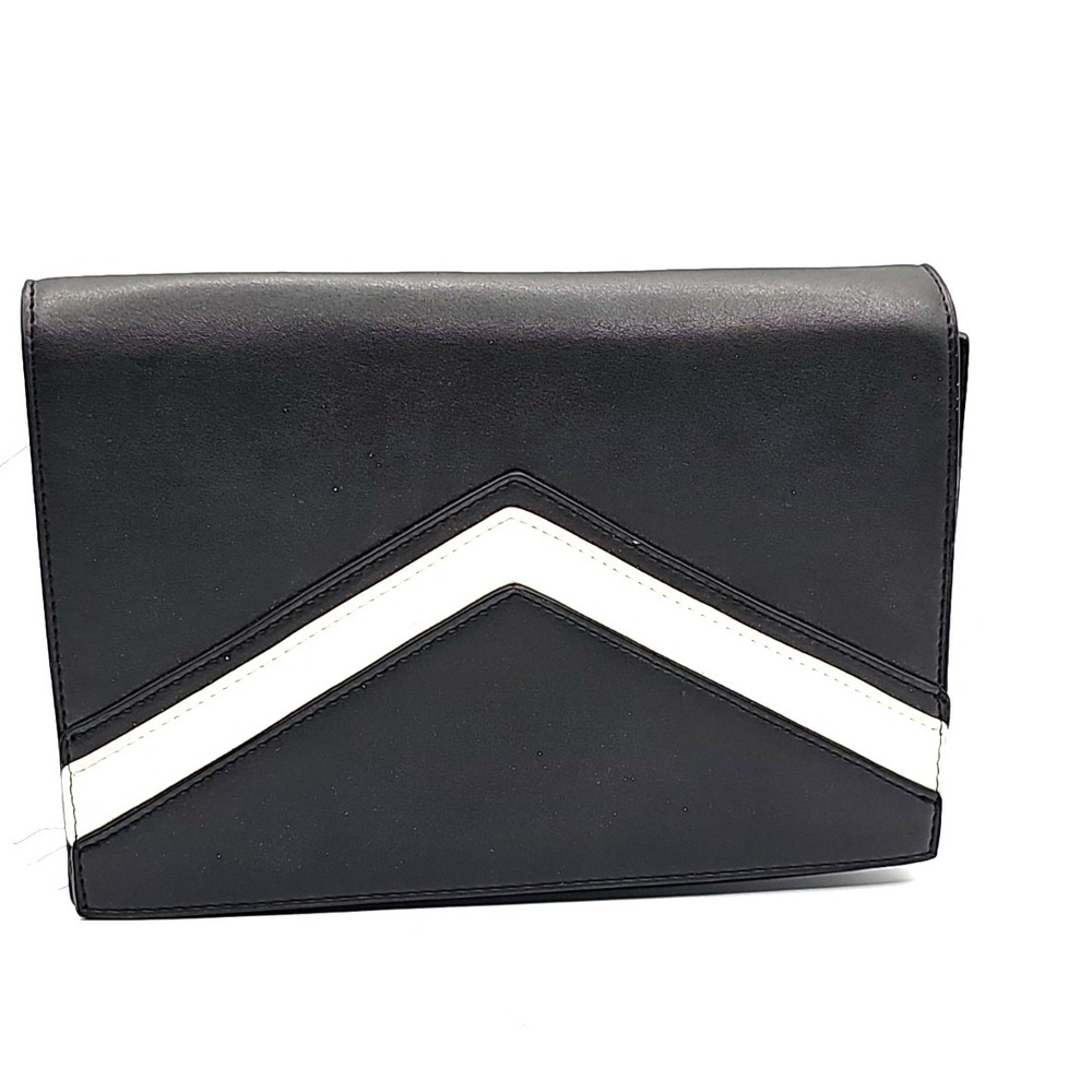 Summer & Rose NWOT Black White Chevron Crossbody Clutch Envelope Bag